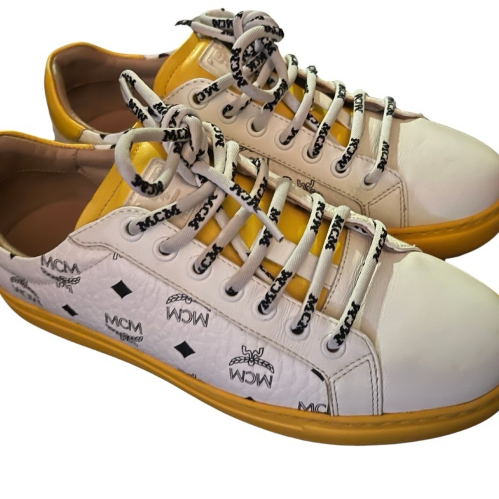 MCM Sneakers